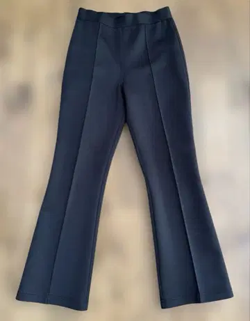 Shinzone 신존 플레어 레깅스 블랙