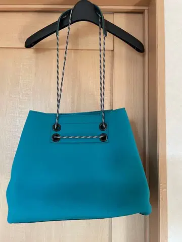 라질마 네오프렌 소재 로프 핸들백 숄더백