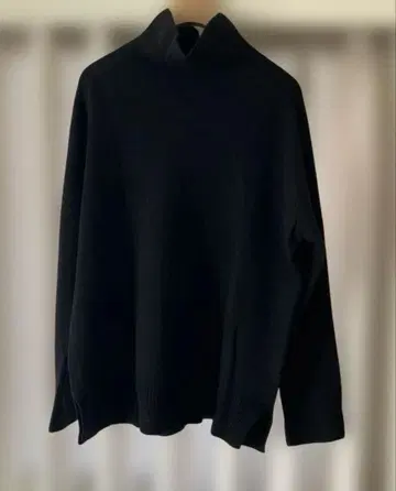 마가렛호웰 울 캐시미어 니트