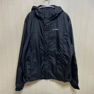 GERRY 원 포인트 로고 자수 스탠드 카라 마운틴 파카