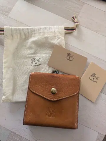 IL BISONTE 브라운 접이식 지갑