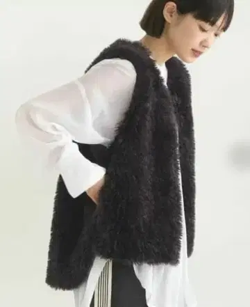 OMNES 다크 그레이 퍼 슬리브리스 베스트