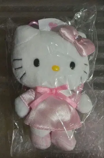 산리오 헬로키티 간호사 마스코트 키링 (핑크)