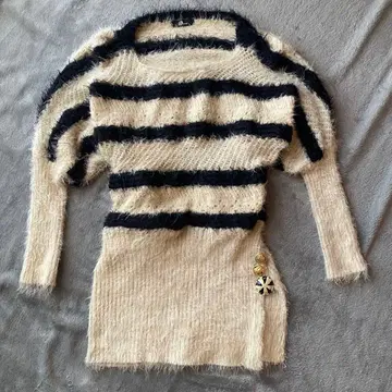 00s 보더 롱t 니트 코어 다크코어 헤이세이 갸루 y2k