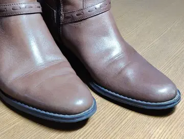 브라운 가죽 롱 부츠