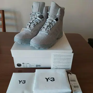 Y-3 GSG9 그레이 스니커즈