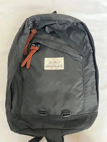 새상품급 GREGORY 30주년 한정판 데이팩 블랙 26L