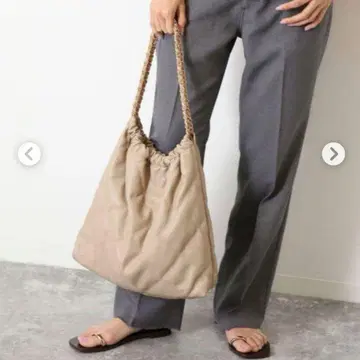 슬로브 이에나 체인 숄더백