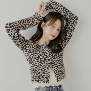 [ Chico ] 레오파드 무늬 컴팩트 가디건