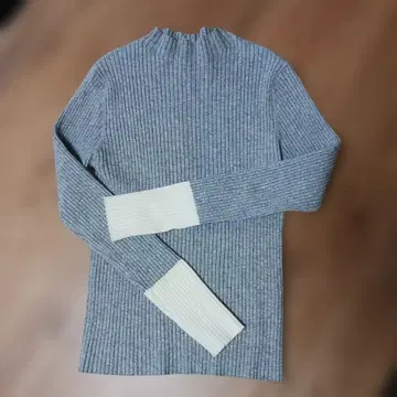 그레이 리브 긴팔 니트