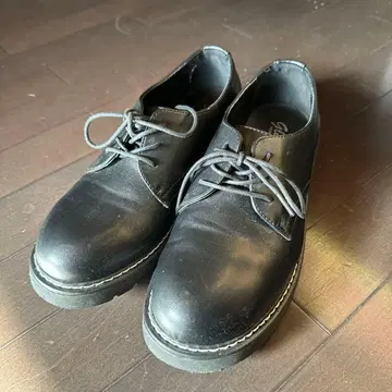 글라델라 블랙 쓰리홀 신발