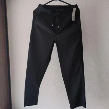 택 포함 새상품 GoldenBear 골든베어 테이퍼드 팬츠 64 블랙