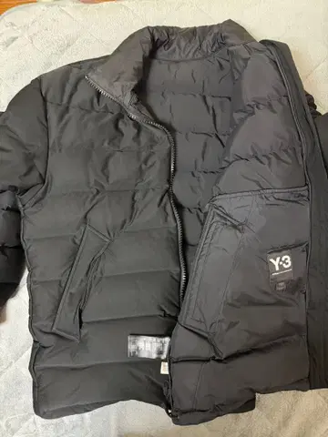 Y-3 블랙 다운 자켓