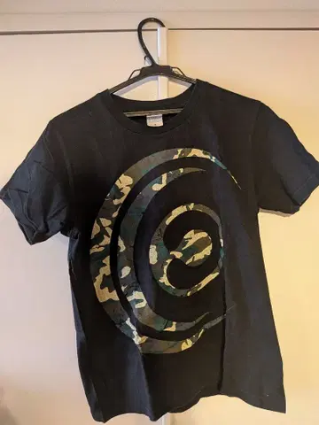 CROSSFAITH T셔츠 M 사이즈