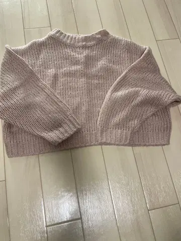 핑크 크롭 니트 스웨터 긴팔