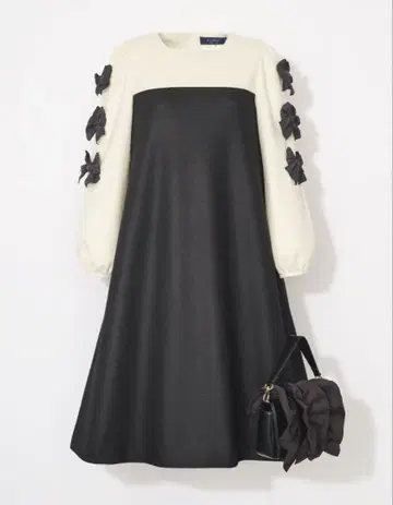 엠즈 그레이시 2024 AW 소매 리본 모티브 배색 원피스