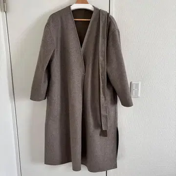 FM MANTECO 리버 노라펠 코트