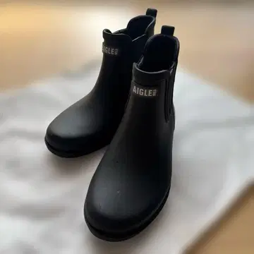 [ AIGLE ] 카빌2 러버 첼시 부츠 38 사이즈
