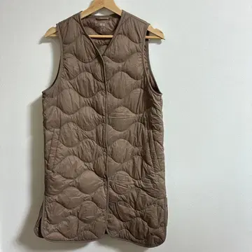 유니클로 울트라 라이트 다운 롱 베스트