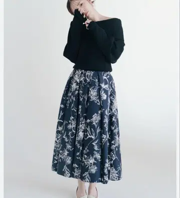 프레이 아이디 볼륨 턱 프린트 스커트 컨디션 최상 M 사이즈