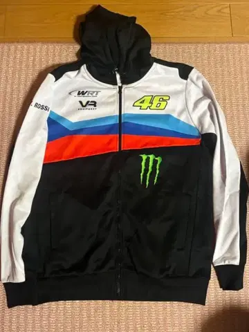 VR46 집업 후드티 L 사이즈 발렌티노 로시