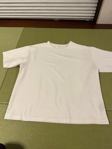 SUAVELE RELUX 화이트 T셔츠