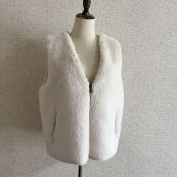 퍼 베스트 아이보리 프론트 지퍼