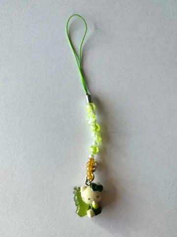 헬로키티 지역 한정 스트랩 비즈 끈 장식 와사비 시즈오카