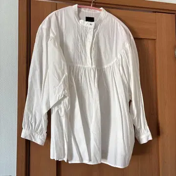 화이트 코튼 셔츠 긴팔