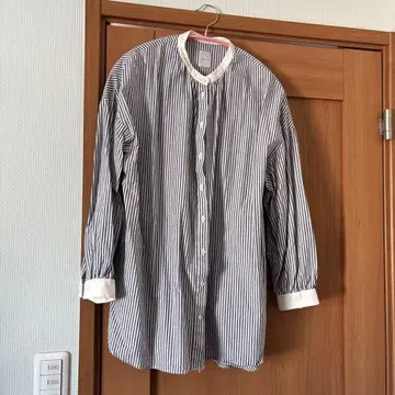 휴일과 시 스트라이프 밴드 카라 셔츠