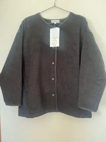 SEASON REASON 다크 그레이 플리스 자켓