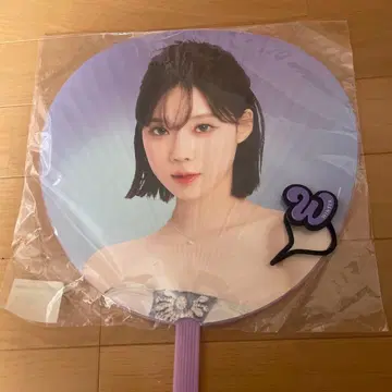 아이돌 부채 보라색