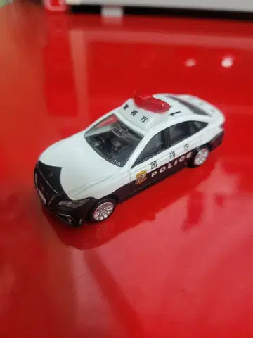 토미카 마개조 220계 크라운 순찰차 경시청 자동차 경라대 케이시 110