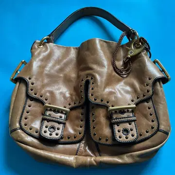 브라운 가죽 숄더백