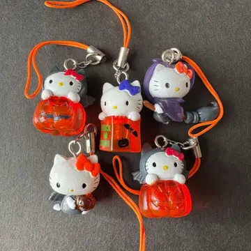 [ 즉시 구매 OK ] 헬로키티 할로윈 스트랩 5개 세트