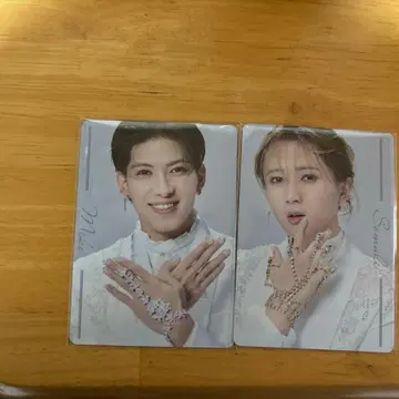 캐터리아 트레이딩 카드 모치다 유키, 타이에 카즈아키