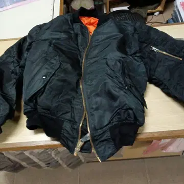 ALPHA MA-1 미국제 새상품 블랙