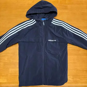 adidas 마운틴 후드티 S 블랙