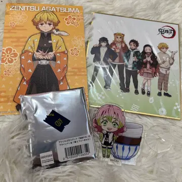 귀멸의 칼날 젠이츠 엽서와 아크릴 스탠드