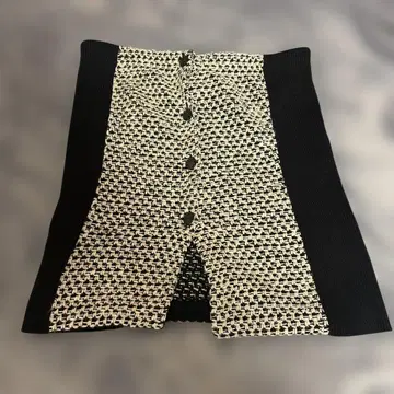 [ 중고품 ] 아나이 카라미 트위드 튜브탑 38 사이즈