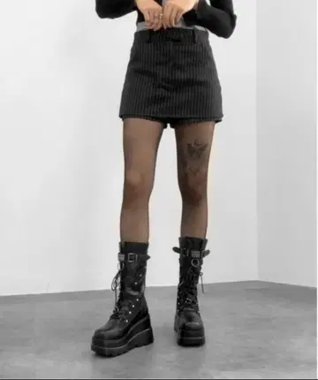 jiasecond. 스트라이프 미니 큐롯 스커트 하의