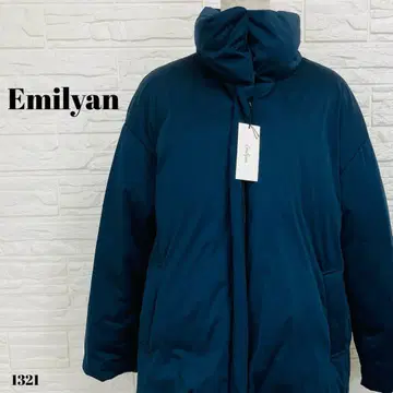 에밀리안 에밀리아 새상품급 충전솜 코트 네이비 1321