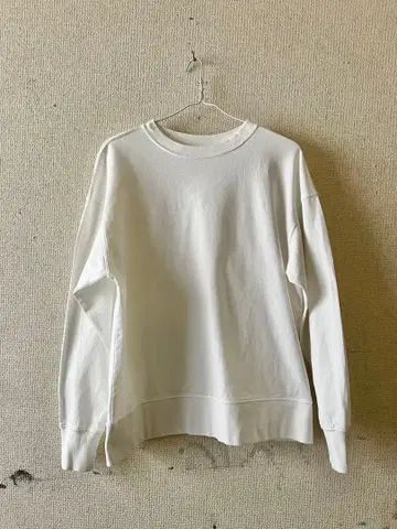 벨바 맨투맨 화이트 미국제