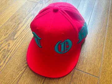 TOMMY 레드 자수 로고 캡