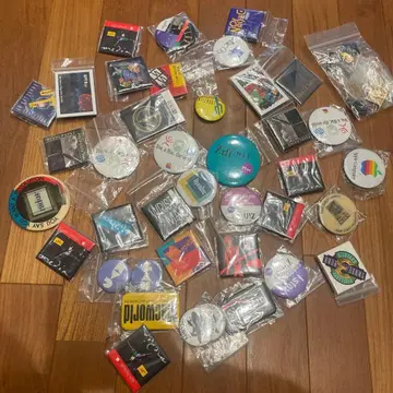 Apple 외 테크 기업 배지 핀즈 B