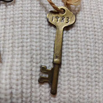 1983년제 금속제 열쇠 키링 3개 세트 앤티크