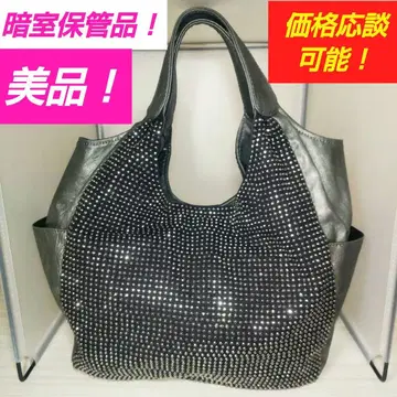 스터드 장식 토트백 (어두운 곳 보관품! 새상품급!)