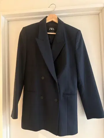 ZARA 네이비 더블 브레스트 자켓