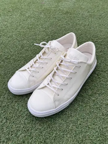 컨버스 쿠페 에나멜 화이트 28cm