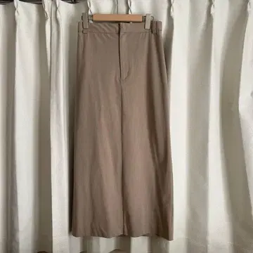 emmi 스트레치 펜슬 스커트